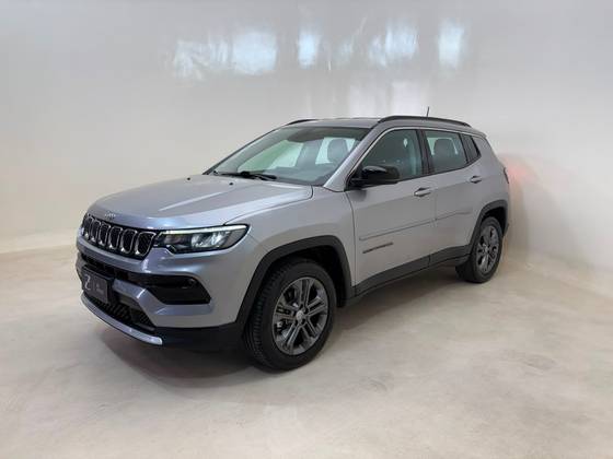 JEEP COMPASS 1.3 T270 TURBO FLEX LONGITUDE AT6 JEEP COMPASS 1.3 T270 TURBO FLEX LONGITUDE AT6